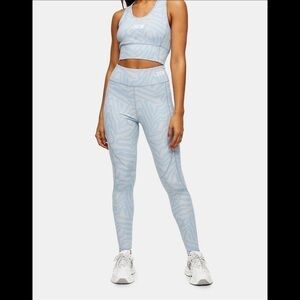 Topshop Active coordinating sports leggings.
